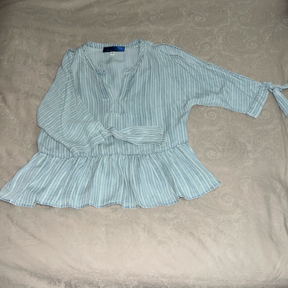 Cold Shoulder Denim Peplum Top